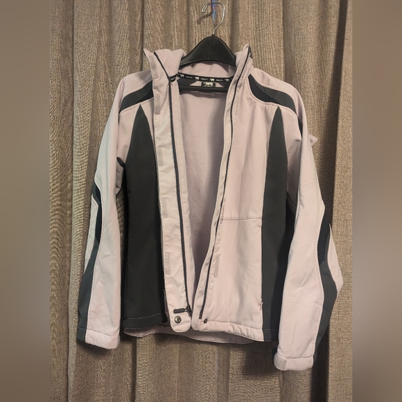 Light lavender water proof Jacket - Picture 4 of 4